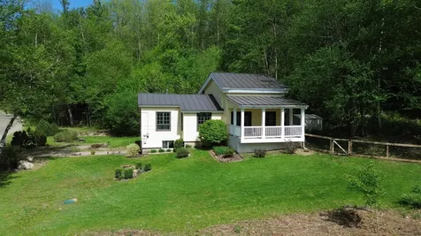 11 Lamore Road Essex VT 05452