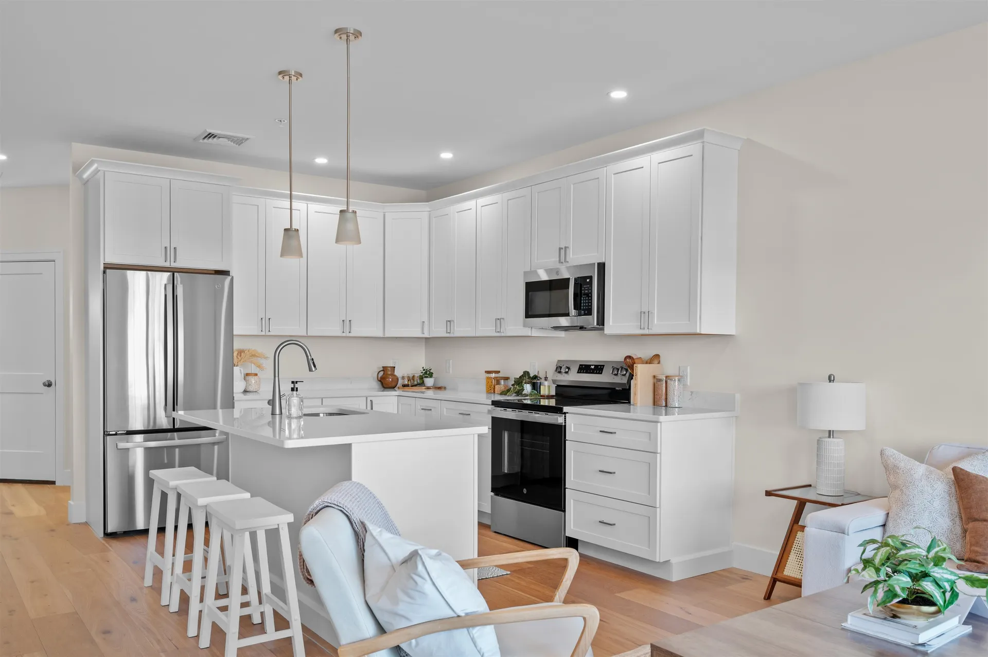 15 Suffolk Drive Concord NH 03303
