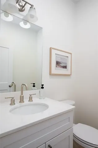 15 Suffolk Drive Concord NH 03303