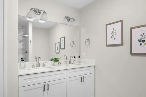 15 Suffolk Drive Concord NH 03303