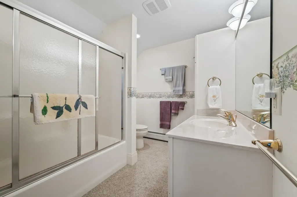 54 Woodbine Lane Franconia NH 03580