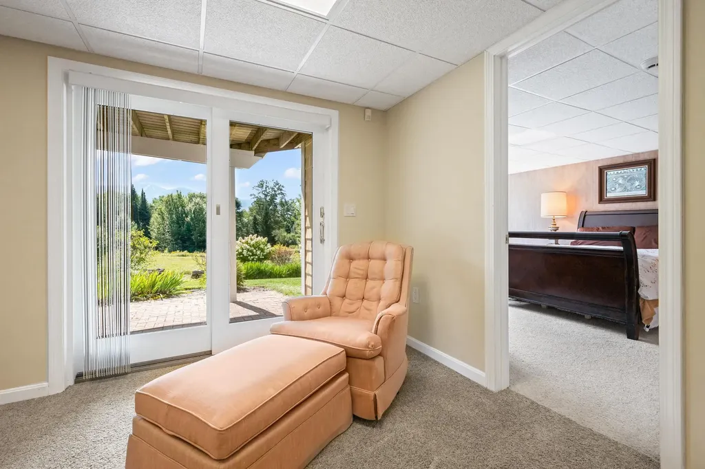 54 Woodbine Lane Franconia NH 03580