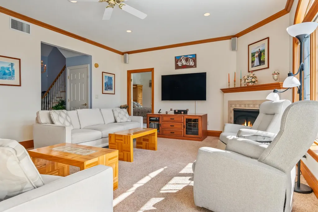 54 Woodbine Lane Franconia NH 03580