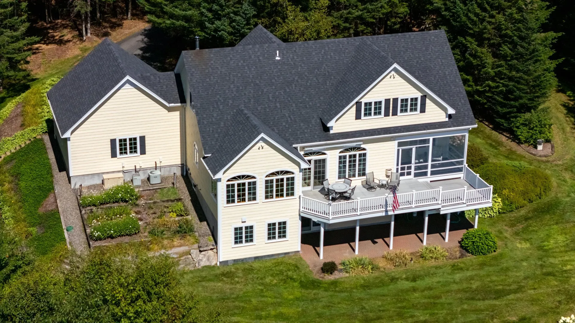 54 Woodbine Lane Franconia NH 03580