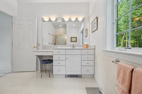 54 Woodbine Lane Franconia NH 03580