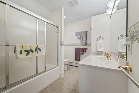 54 Woodbine Lane Franconia NH 03580