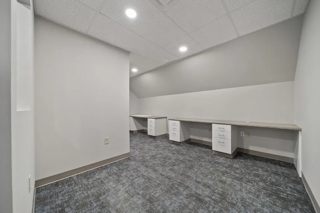 89 South Mast Street Goffstown NH 03045