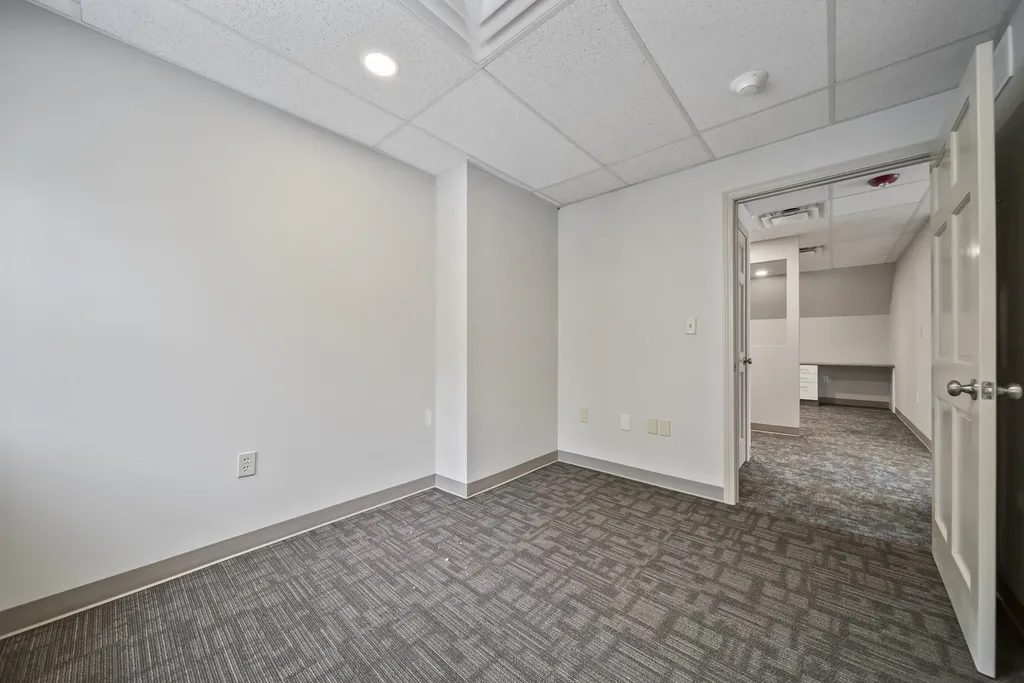 89 South Mast Street Goffstown NH 03045