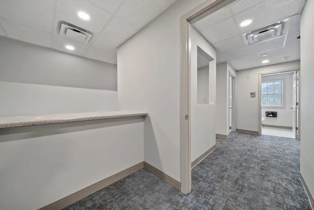 89 South Mast Street Goffstown NH 03045