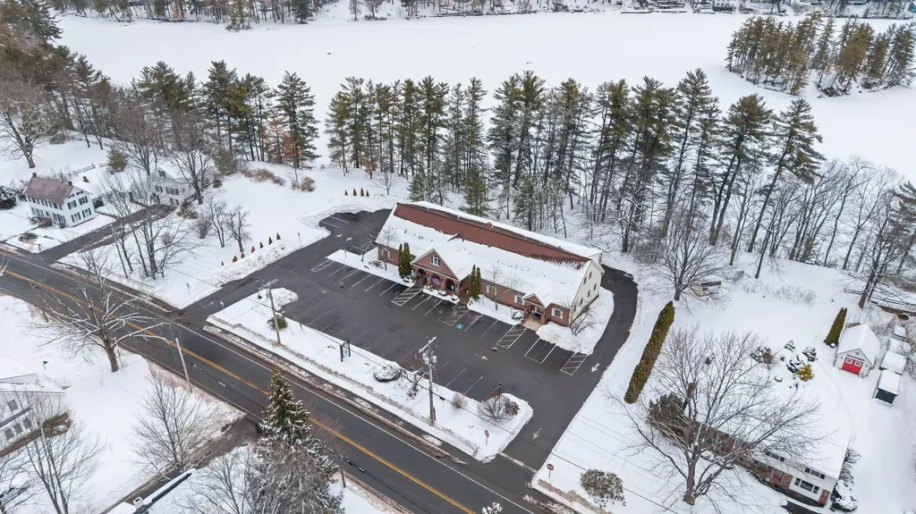 89 South Mast Street Goffstown NH 03045