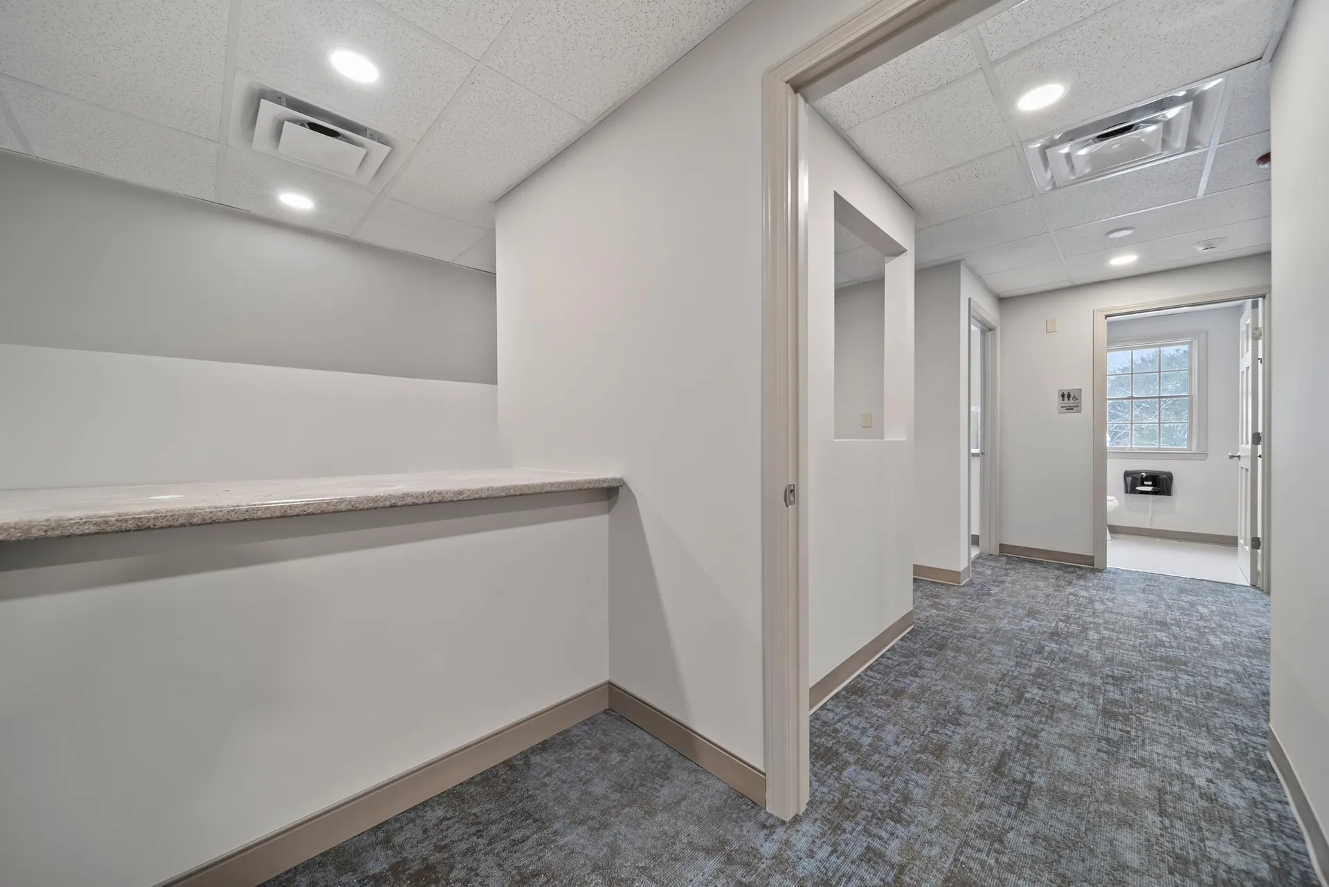 89 South Mast Street Goffstown NH 03045