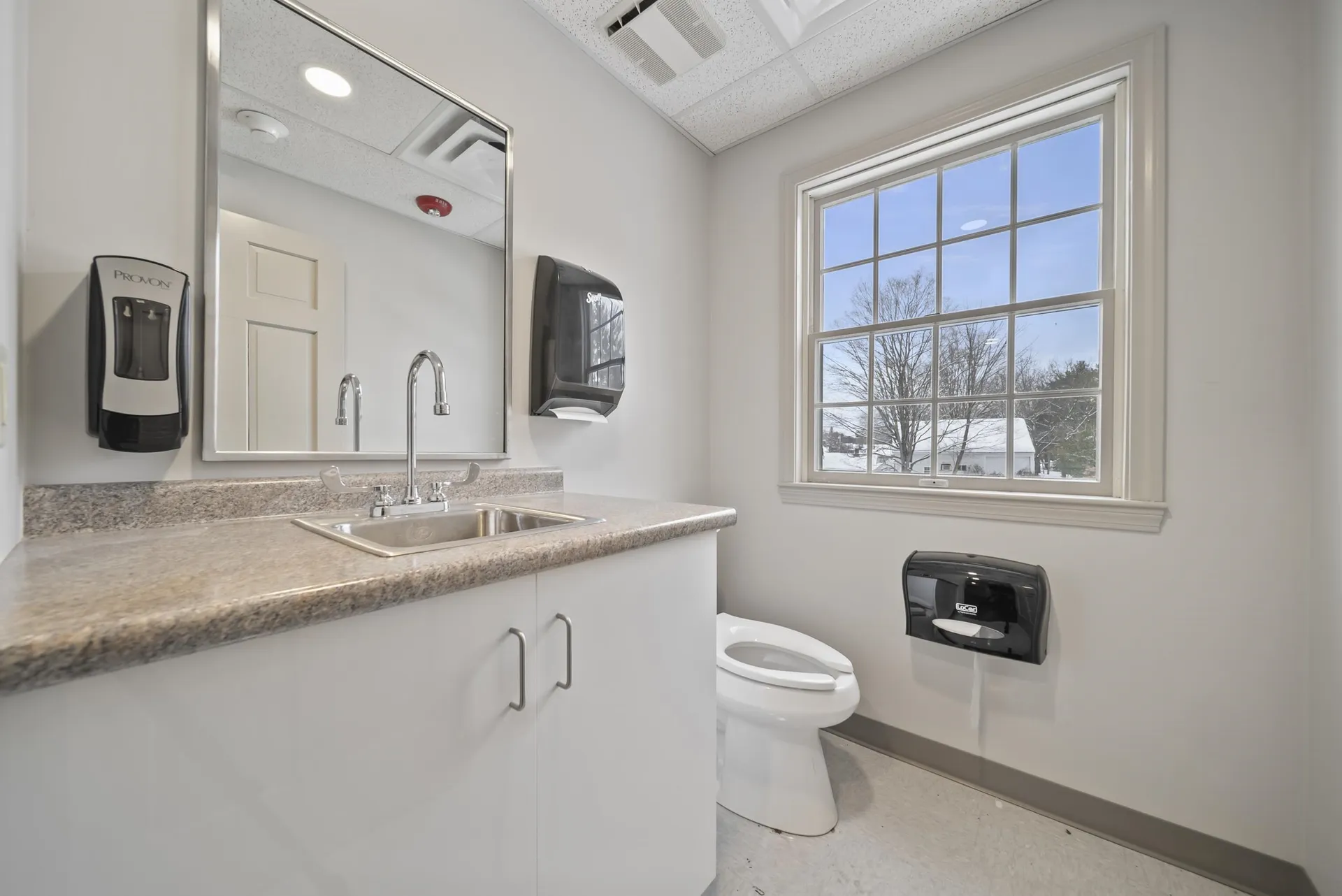 89 South Mast Street Goffstown NH 03045