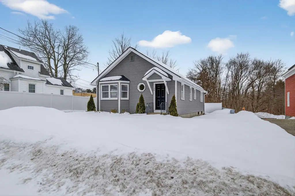 30 Main Street Salem NH 03079