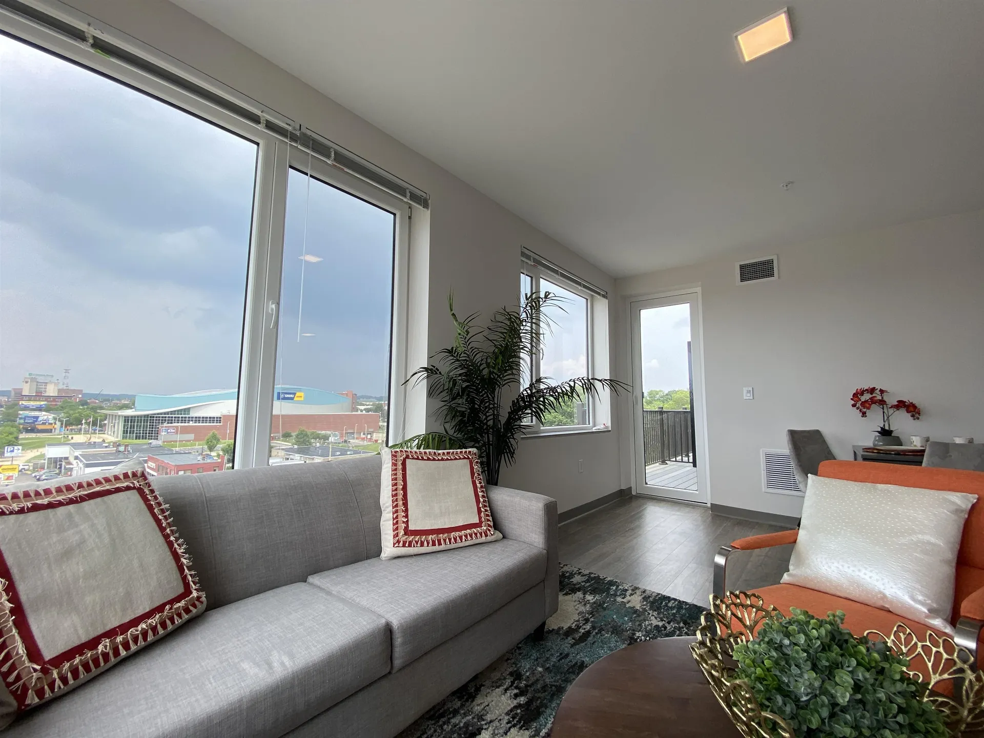 409 Elm Street Manchester NH 03101