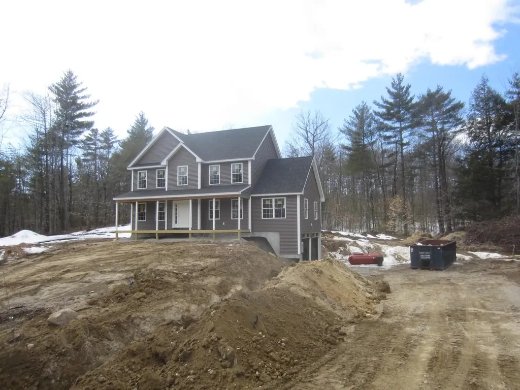 11 Wellington Court Ossipee NH 03814