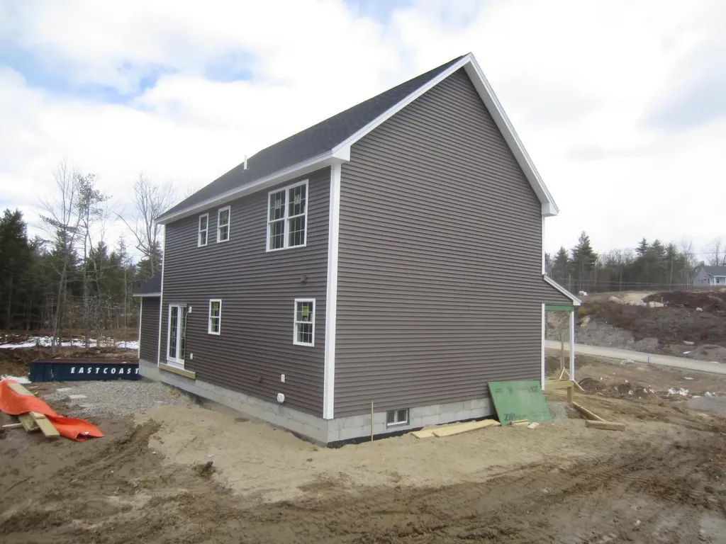 11 Wellington Court Ossipee NH 03814