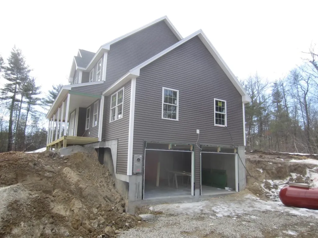 11 Wellington Court Ossipee NH 03814