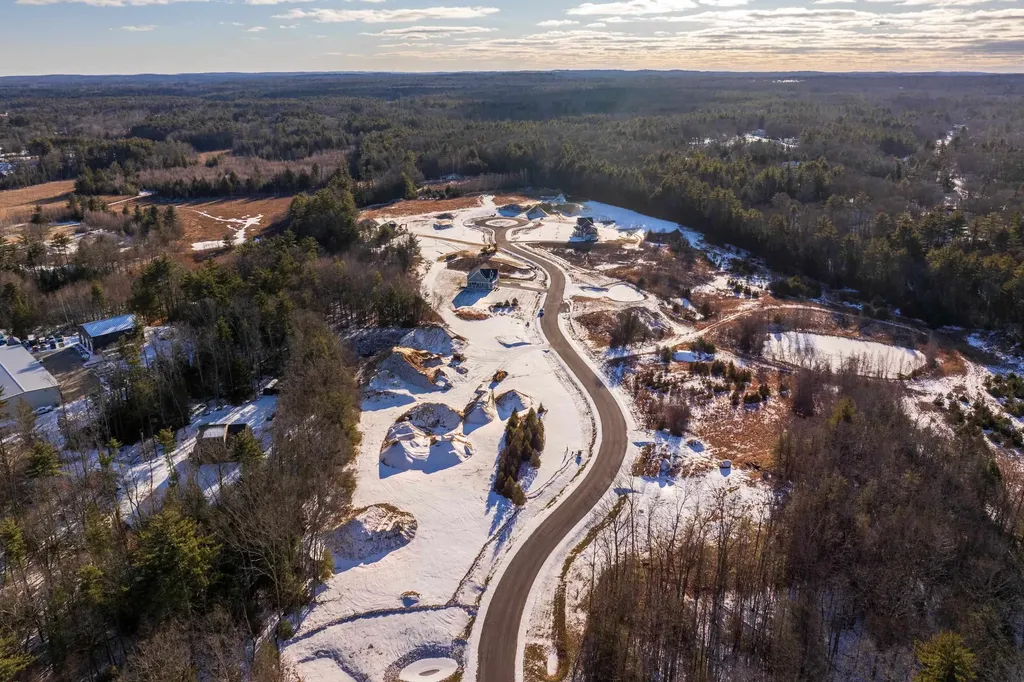 Lot L Longview Place Brentwood NH 03833