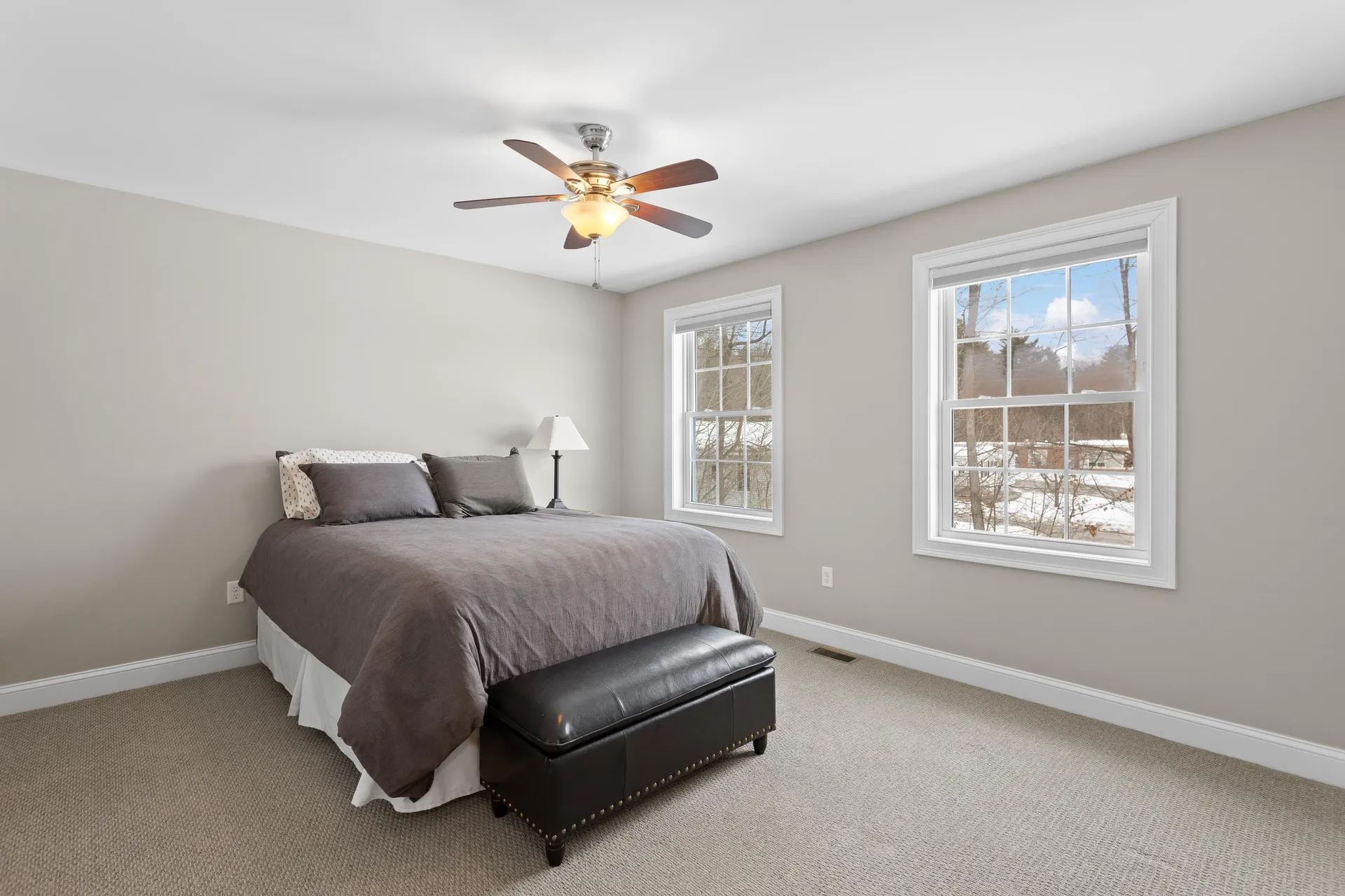 9 Maple Avenue Goffstown NH 03045