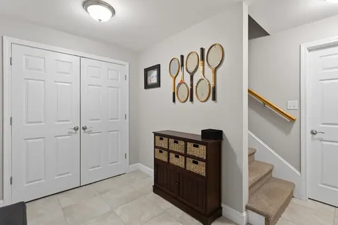 9 Maple Avenue Goffstown NH 03045