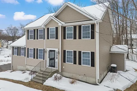 9 Maple Avenue Goffstown NH 03045