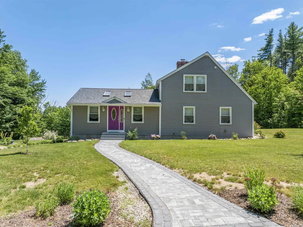95 Vista Heights Tilton NH 03276