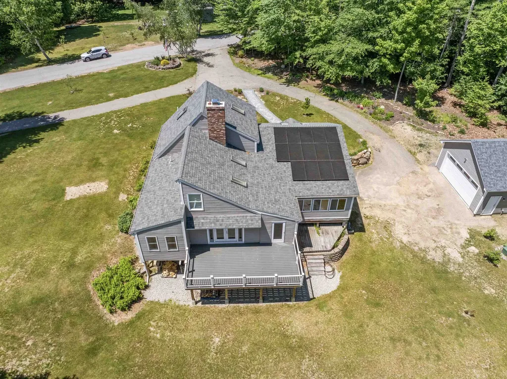 95 Vista Heights Tilton NH 03276