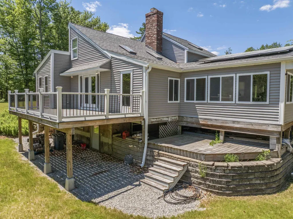95 Vista Heights Tilton NH 03276