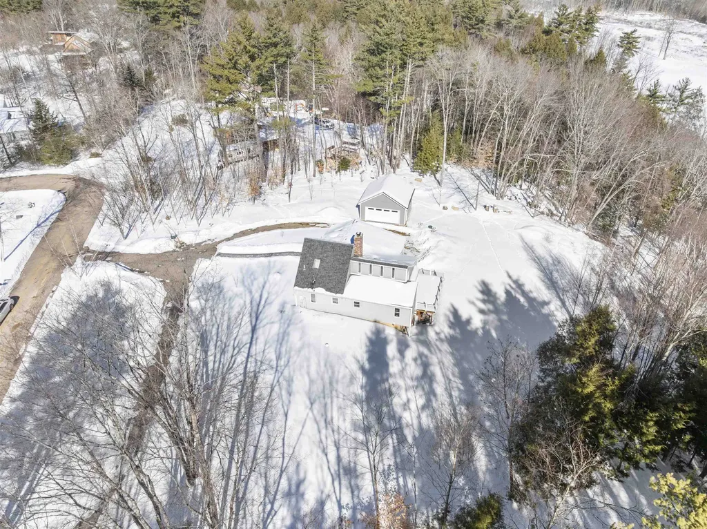 95 Vista Heights Tilton NH 03276