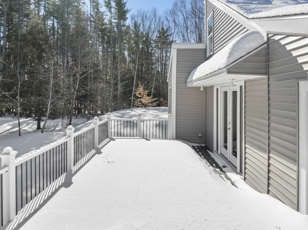 95 Vista Heights Tilton NH 03276