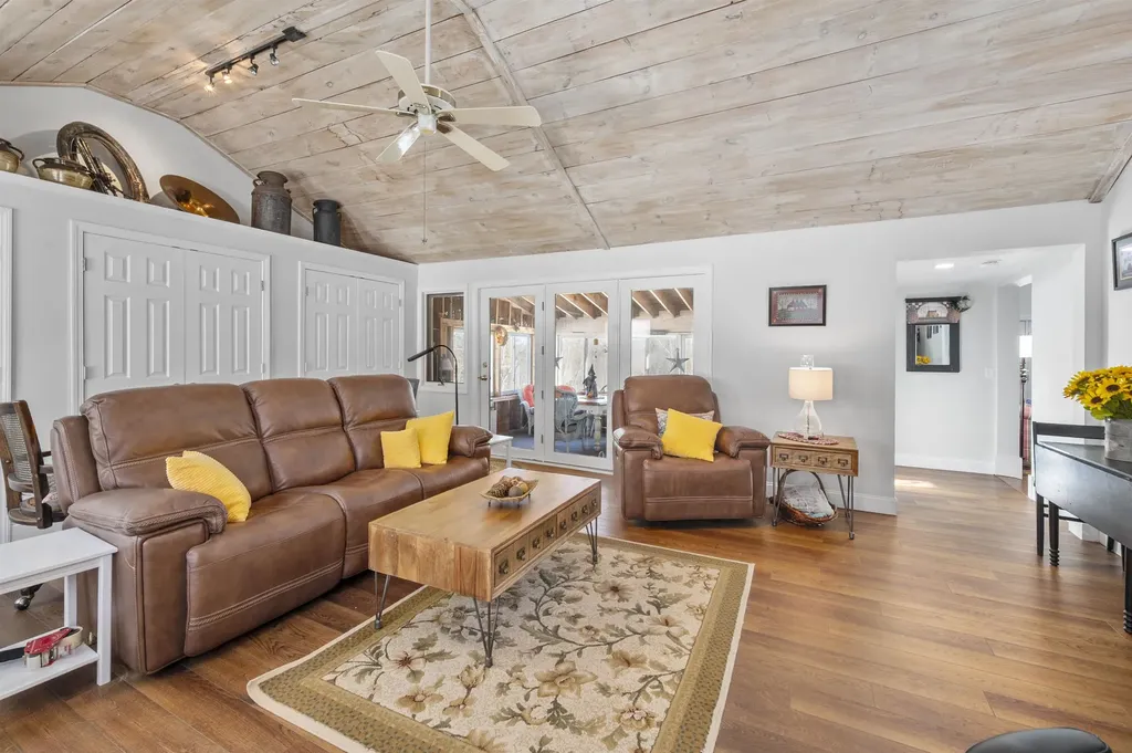 95 Vista Heights Tilton NH 03276