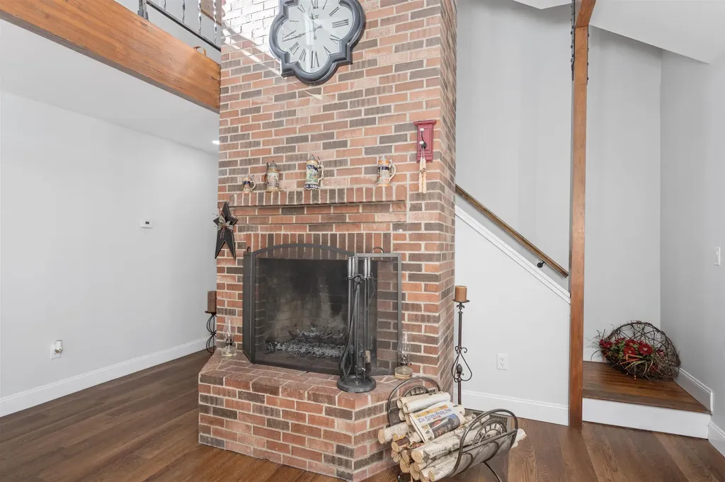 95 Vista Heights Tilton NH 03276