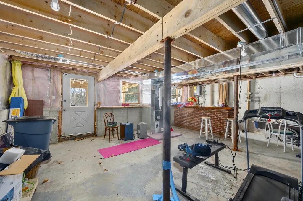 95 Vista Heights Tilton NH 03276