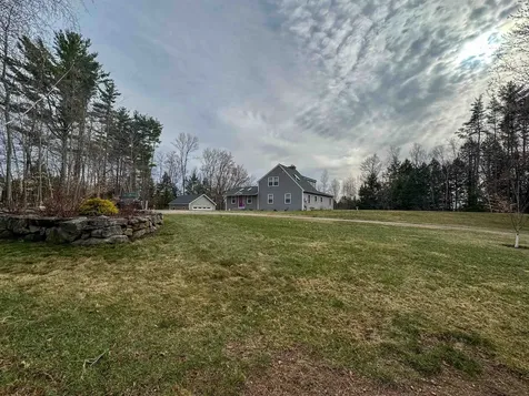 95 Vista Heights Tilton NH 03276