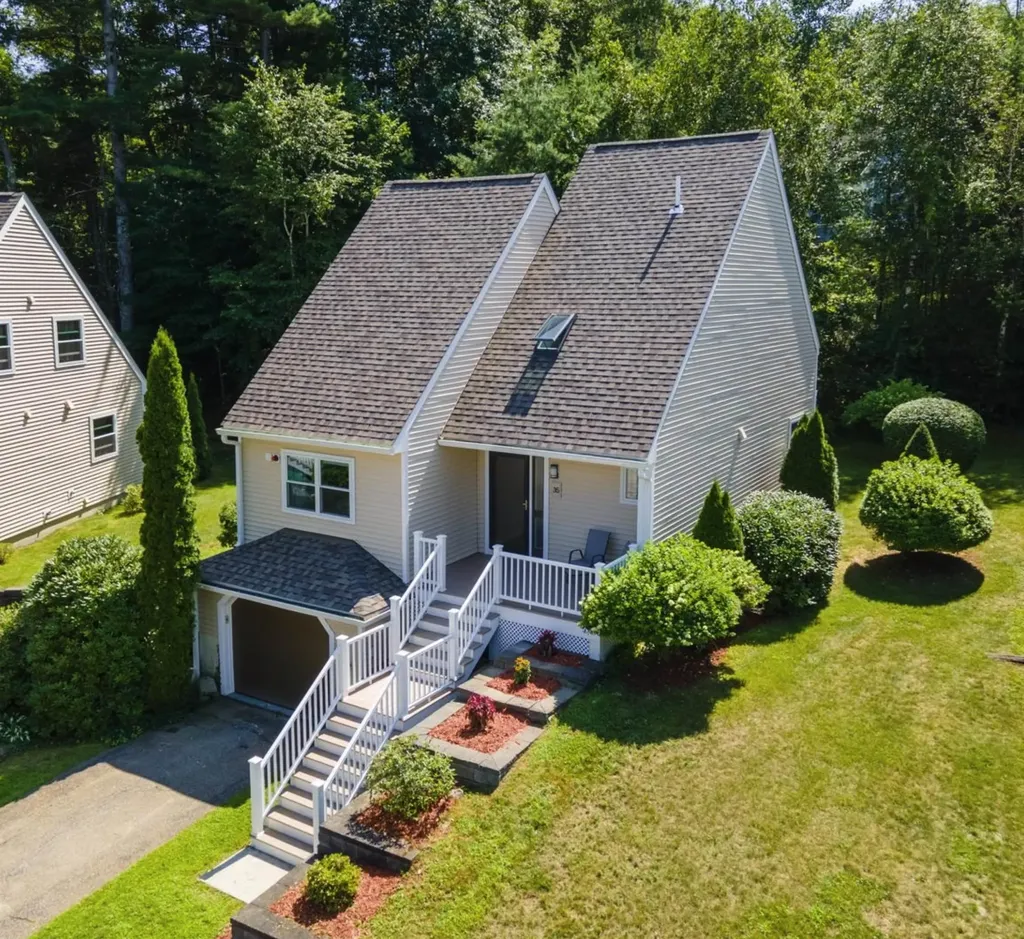 35 Starboard Way Laconia NH 03246