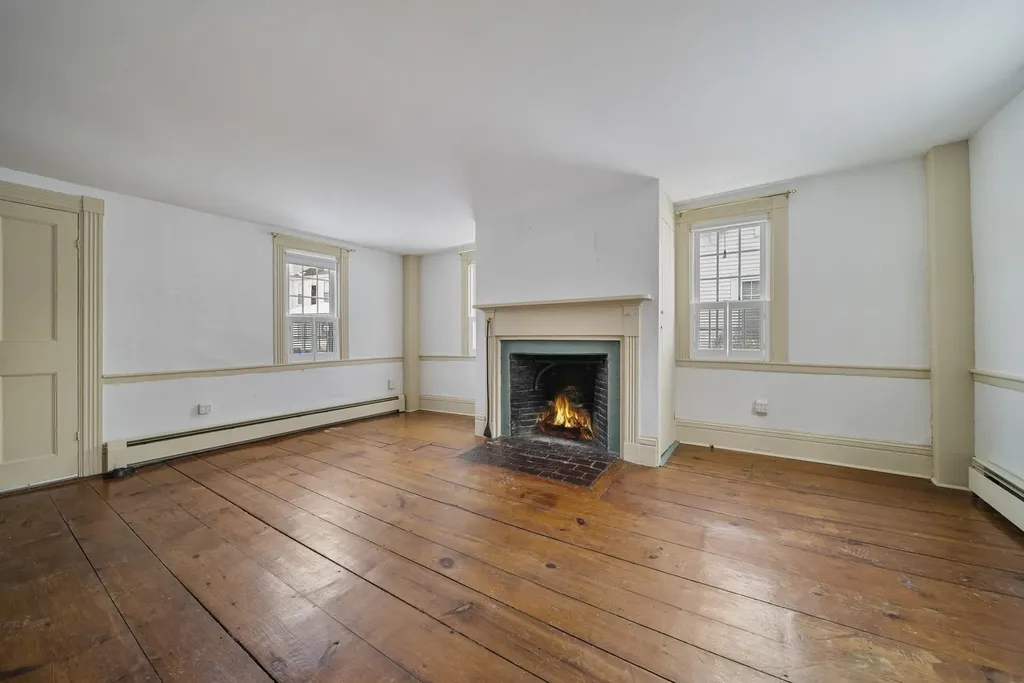 10 Maple Street Exeter NH 03833