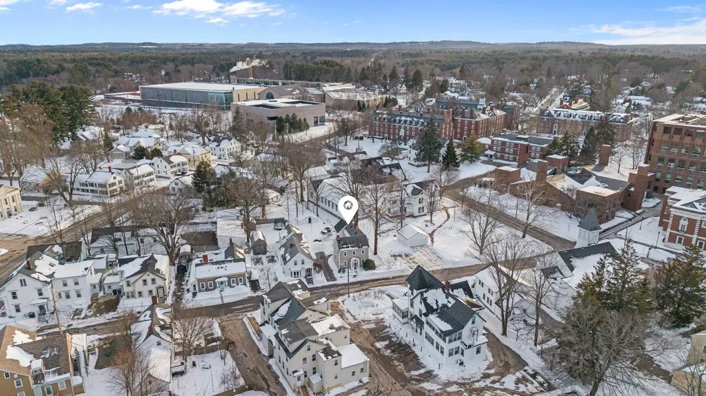 10 Maple Street Exeter NH 03833