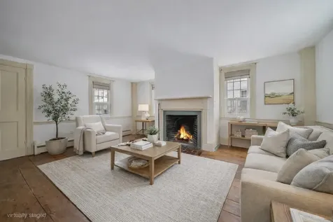 10 Maple Street Exeter NH 03833