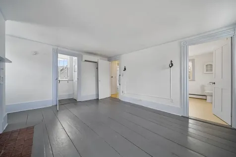 10 Maple Street Exeter NH 03833