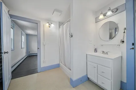 10 Maple Street Exeter NH 03833