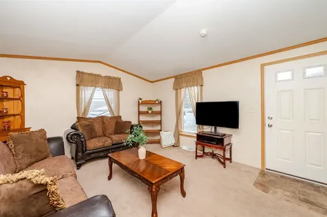 2 Wolf Lane Somersworth NH 03878