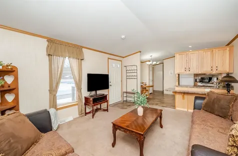 2 Wolf Lane Somersworth NH 03878