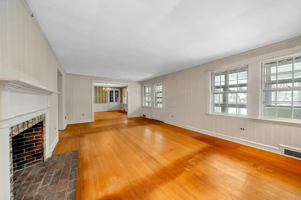 36 Woodman Road Durham NH 03824