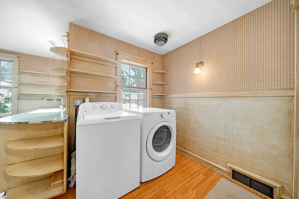 36 Woodman Road Durham NH 03824