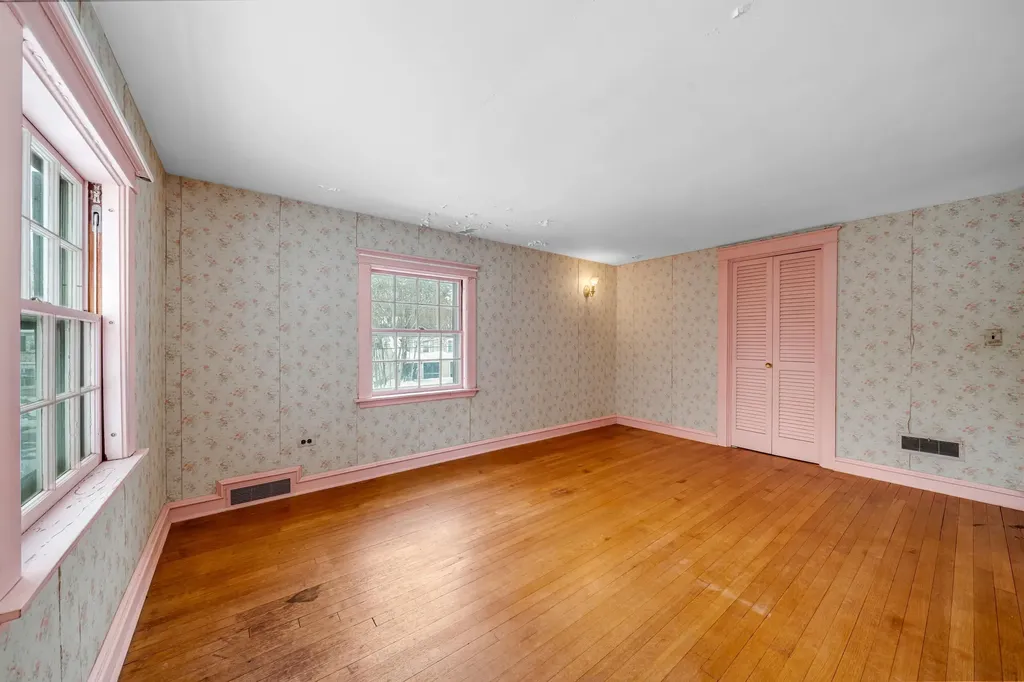 36 Woodman Road Durham NH 03824