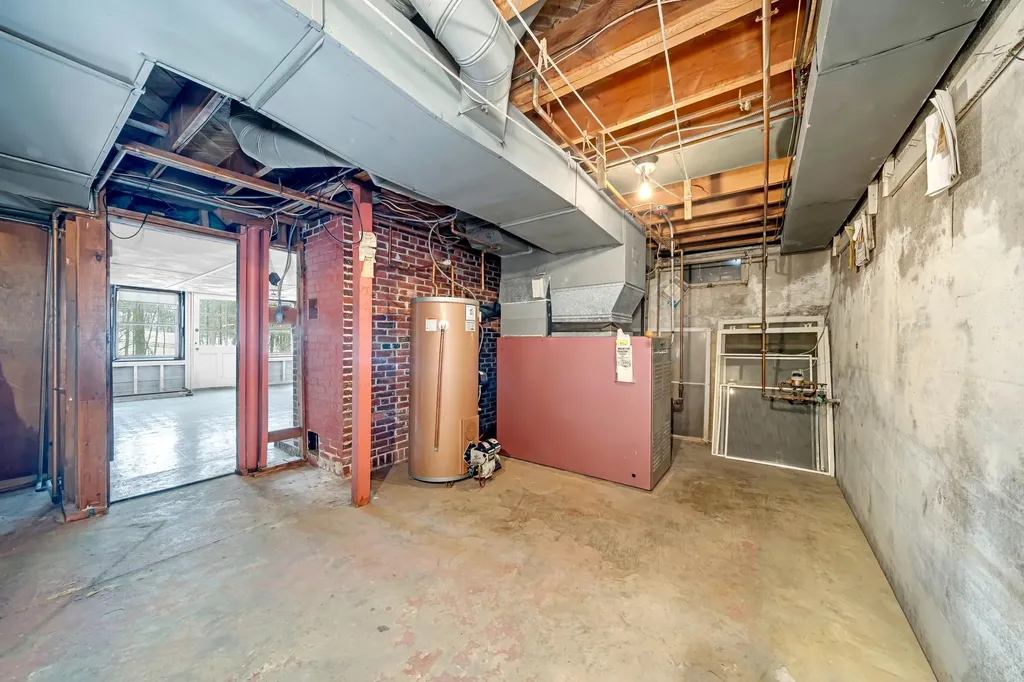 36 Woodman Road Durham NH 03824