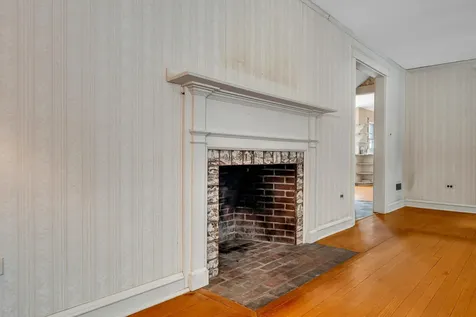 36 Woodman Road Durham NH 03824