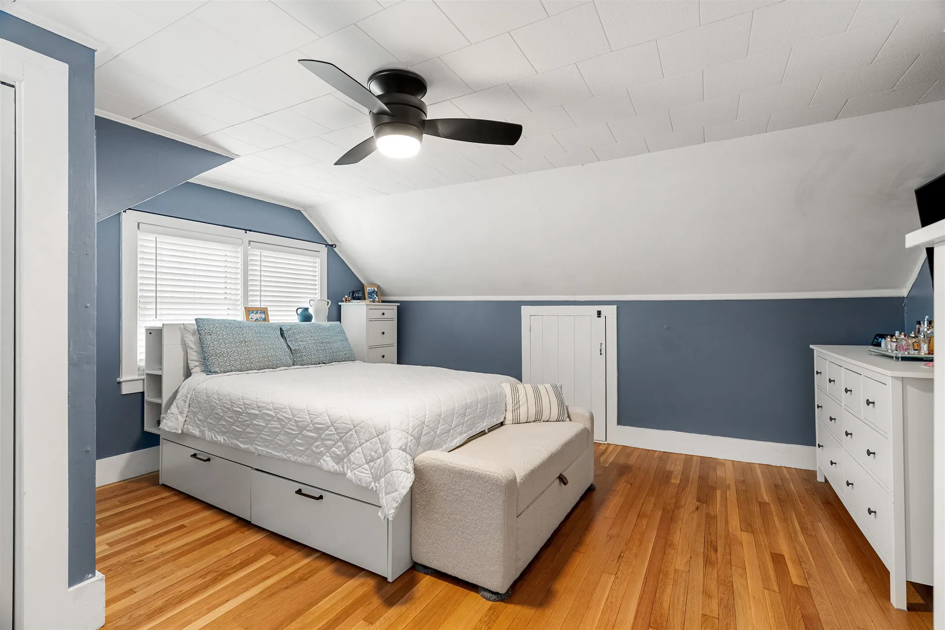 63 Tampa Street Nashua NH 03064