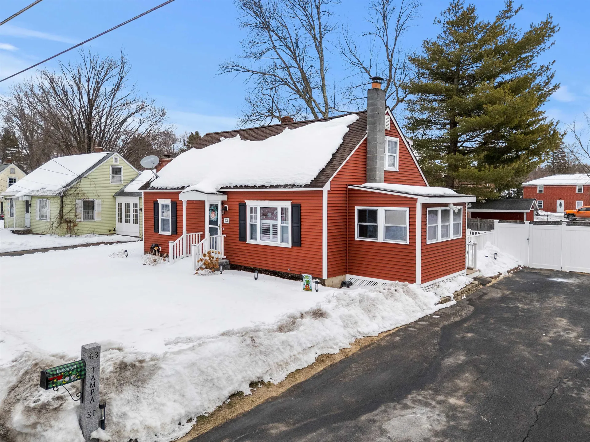 63 Tampa Street Nashua NH 03064