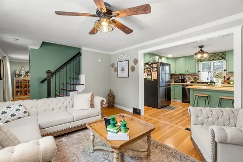 63 Tampa Street Nashua NH 03064